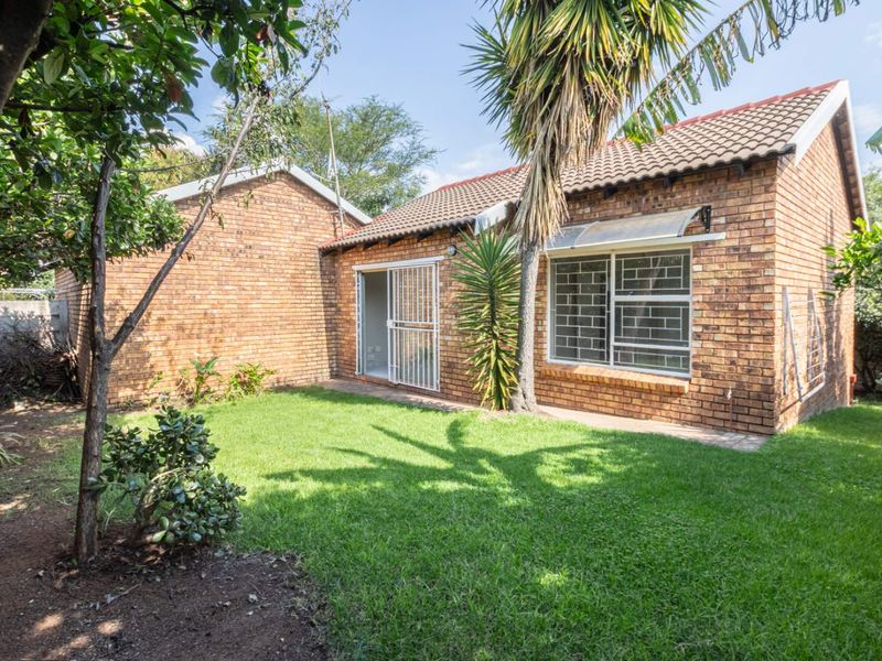 Charming Simplex Living with a good size garden, perfect for young professional - Photo 4