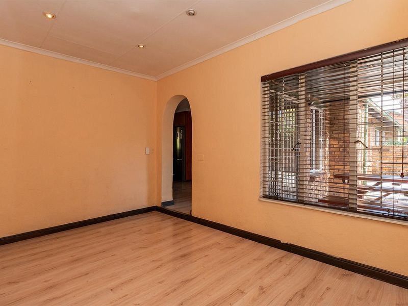 Perfect Lock-Up-and-Go 3-Bedroom Unit in Terenure - Photo 6