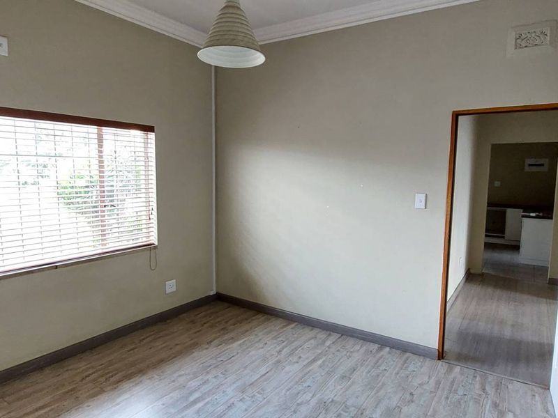 Ideal Office location - Photo 9