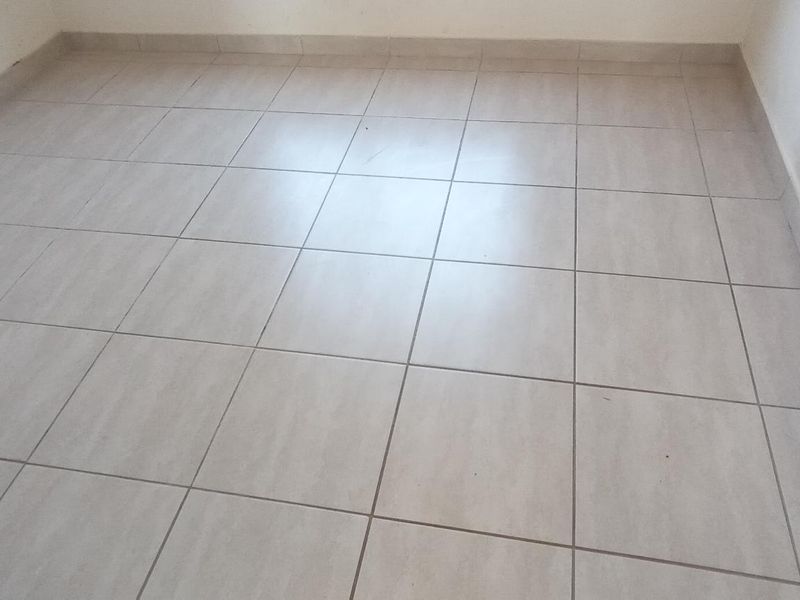 2 BEDROOM, 1 FULL BATHROOM FOR SALE IN TERENURE - Photo 10