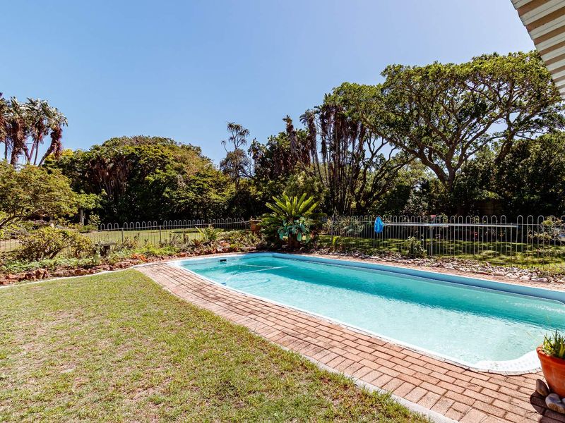 Nestled in the ever-popular suburb of Sunridge Park, this property offers more than just a home - it offers a lifestyle. - Photo 8