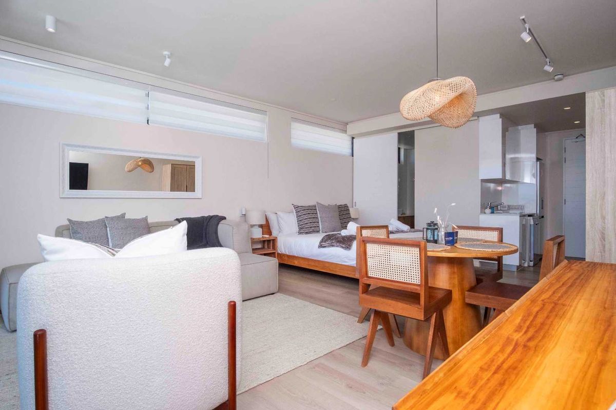 Luxury, Location and Lifestyle - Photo 4