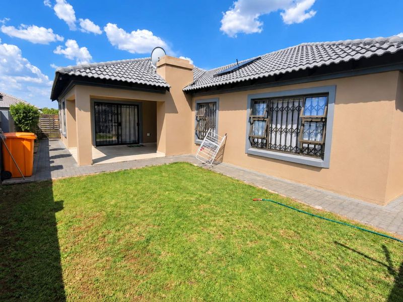 Charming 4-Bedroom Home – Ideal for families - Photo 6
