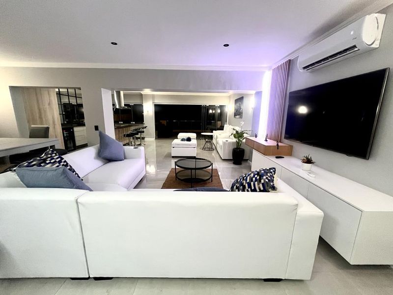 Modern, Fully Revamped Apartment With Uninterrupted Sea Views – Simbithi Eco Estate - Photo 5