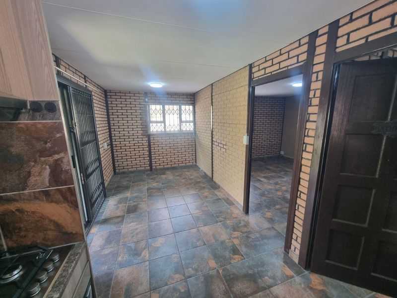 Charming One Bedroom Cottage to Rent - Photo 2