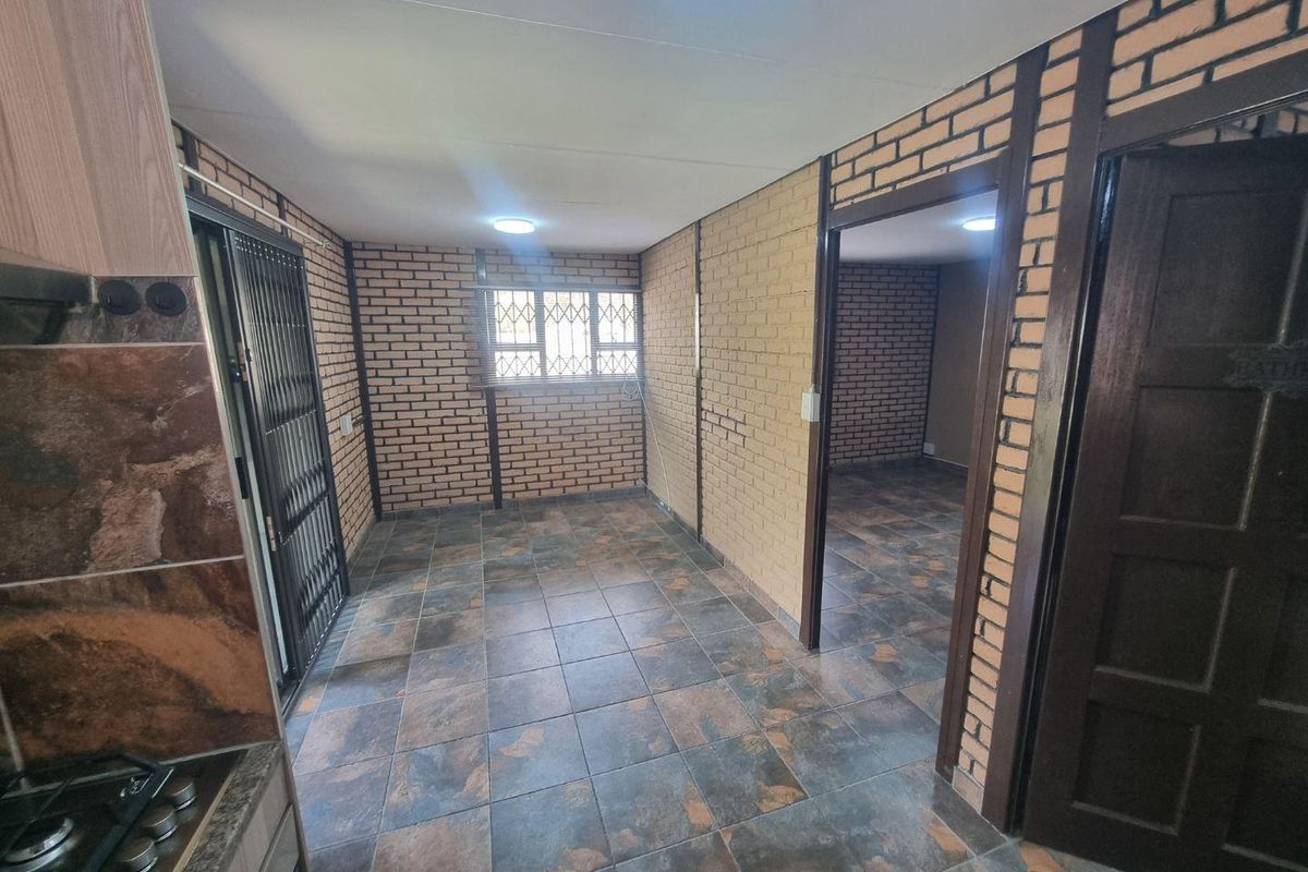 Charming One Bedroom Cottage to Rent - Photo 2