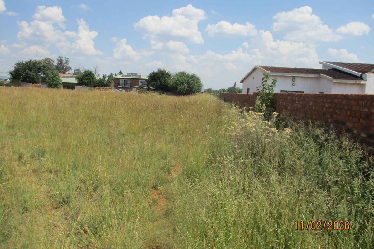 Enjoy the tranquility of Henley - Photo 4