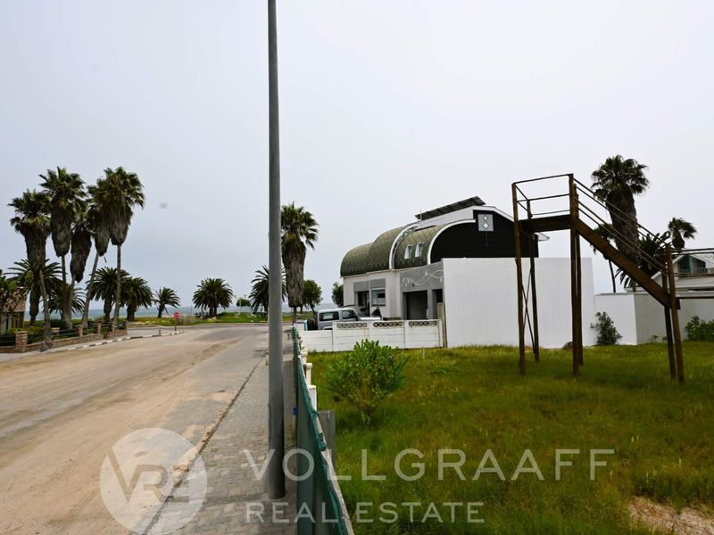 Well-Located Vacant Erf for Sale - Vineta - Photo 6