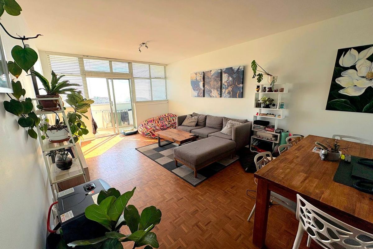 🌊 Coastal Living at Its Finest | Sea Point : Unfurnished 2 bedroom/1.5 bathroom - Photo 5