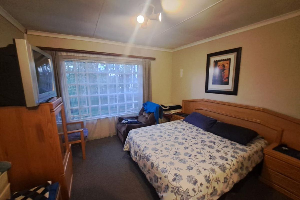 Spacious 3 Bedroom Townhouse – Doornpoort Gem! - Photo 5