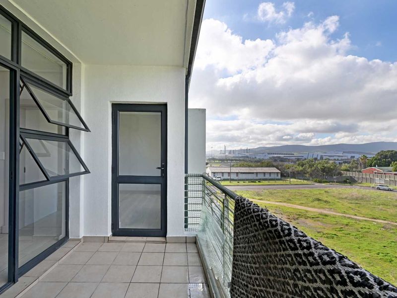 Stylish One-bedroom Apartment For Sale In Royal Ascot - Photo 6