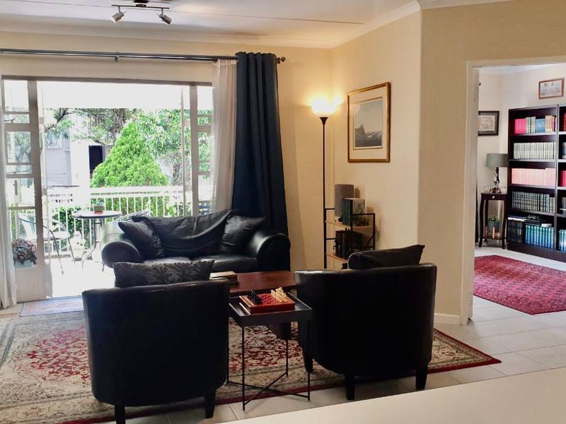 Newly renovated townhouse. - Photo 10