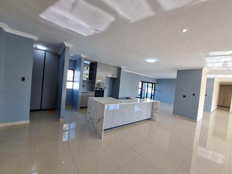 3 bedroom house - Photo 3