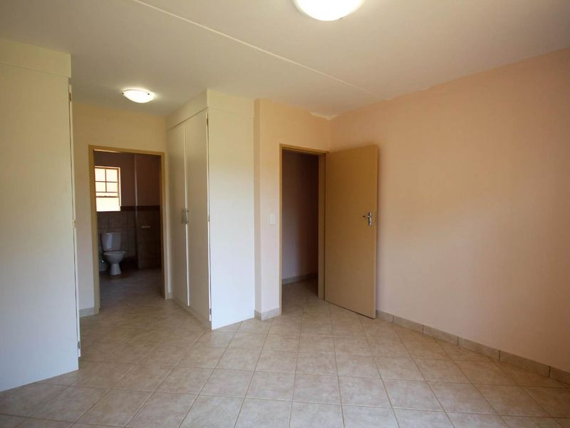 Live well in a great neighborhood - schedule a viewing! - Photo 10