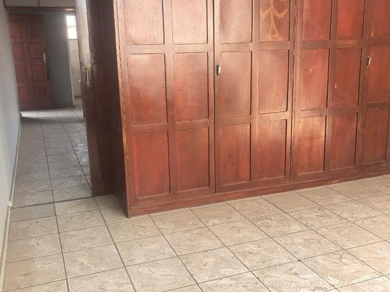 1 bedroom flat for sale in Sunnyside - Photo 8