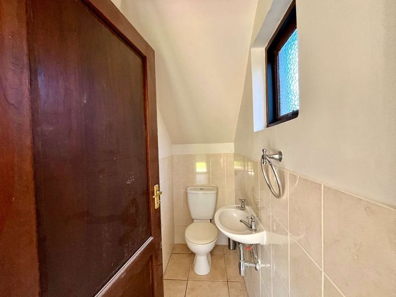 Charming 2-Bed Townhouse in Sought-After Plantations Estate - Photo 9