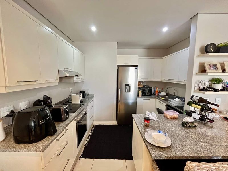 Hendra Estates - 3 Bedroom Apartment for rent Beacon Rock - Photo 6