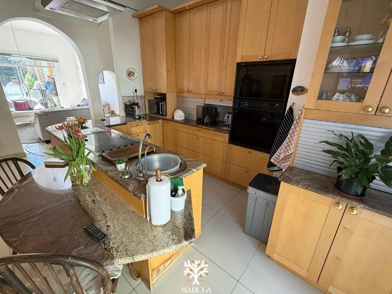 Family Home For Sale | Klein Windhoek | N$8 450 000 - Photo 5