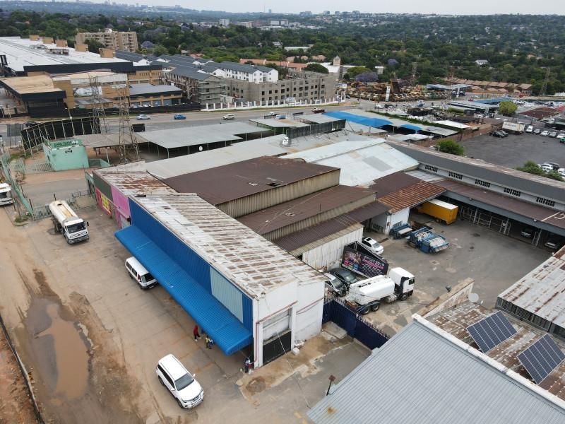 PRIME LOCATION COMMERCIAL IN SANDTON WYNBERG - Photo 5