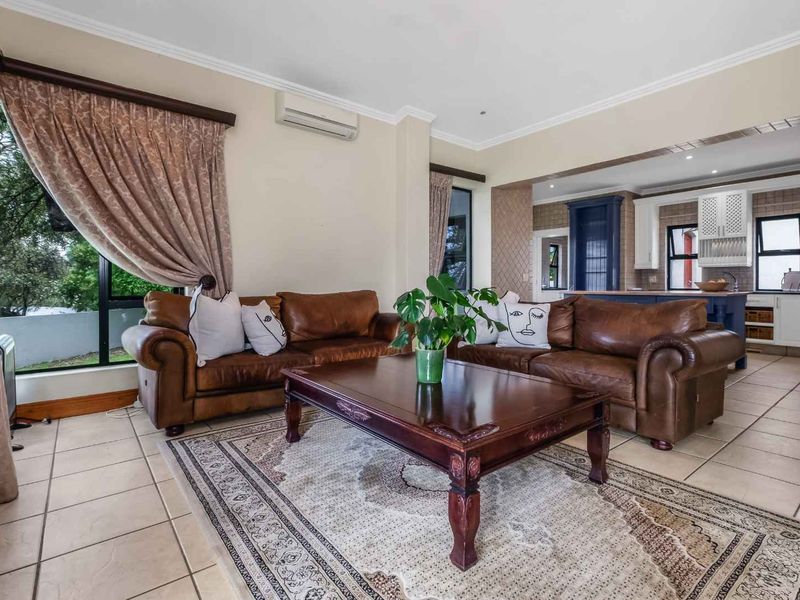 FAMILY TREASURE TROVE OOZING WITH CHARACTER AND CHARM - Photo 6