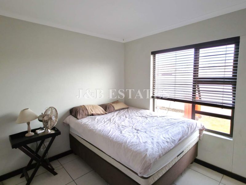 Ideal Starter Home - Photo 5