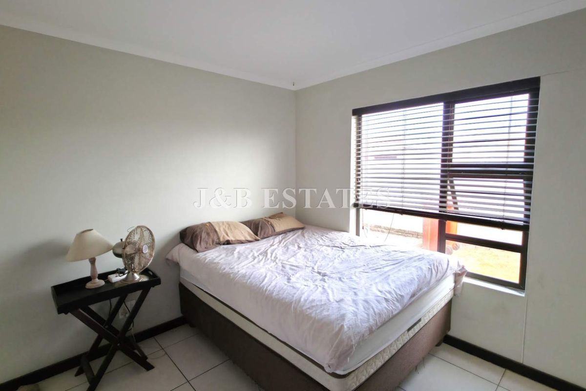 Ideal Starter Home - Photo 5