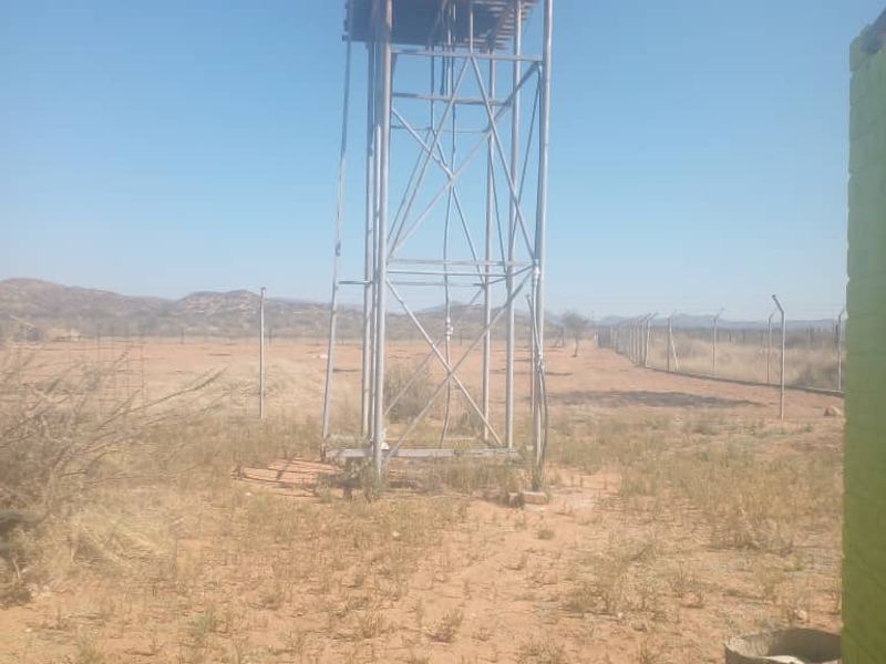 small holding Farm house for sale near Windhoek - Photo 2