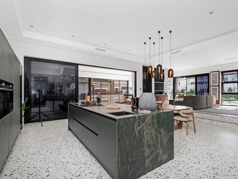 4 Bedroom House for Sale in Helderfontein Estate - Photo 7