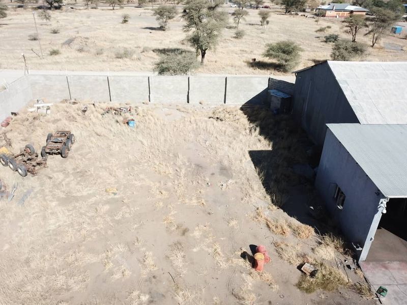 Industrial Property  & Warehouse - Photo 3