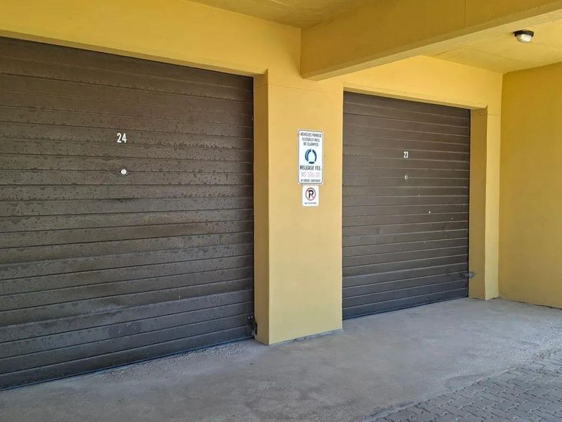 2 BEDROOM APARTMENT FOR SALE 📍 DANTE SQUARE, TAMARISKIA, SWAKOPMUND - Photo 5