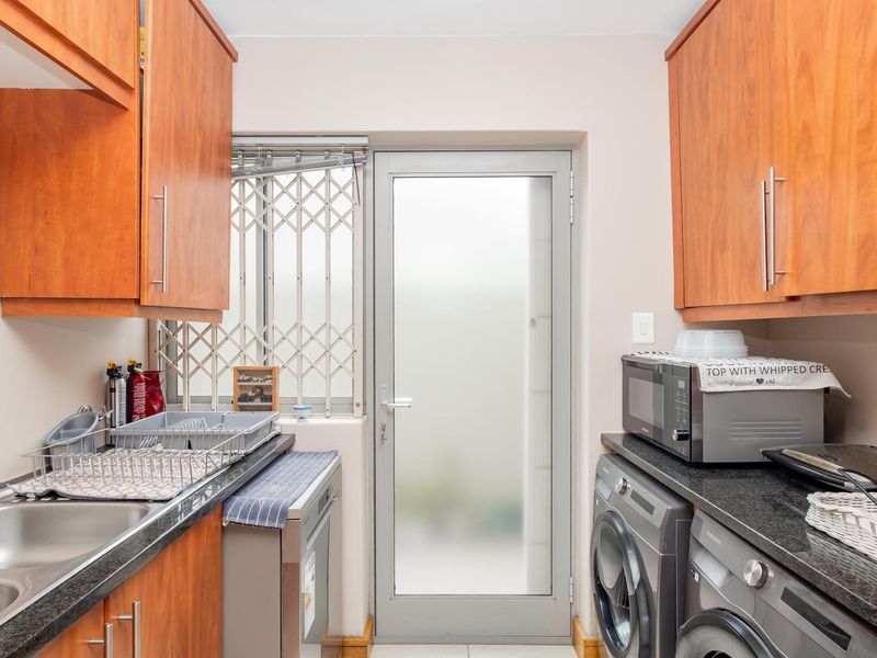 Exclusive 4-Bedroom Double-Storey Home in Sunset Beach’s Only Fully Walled, Beachfront Security Estate - Photo 8