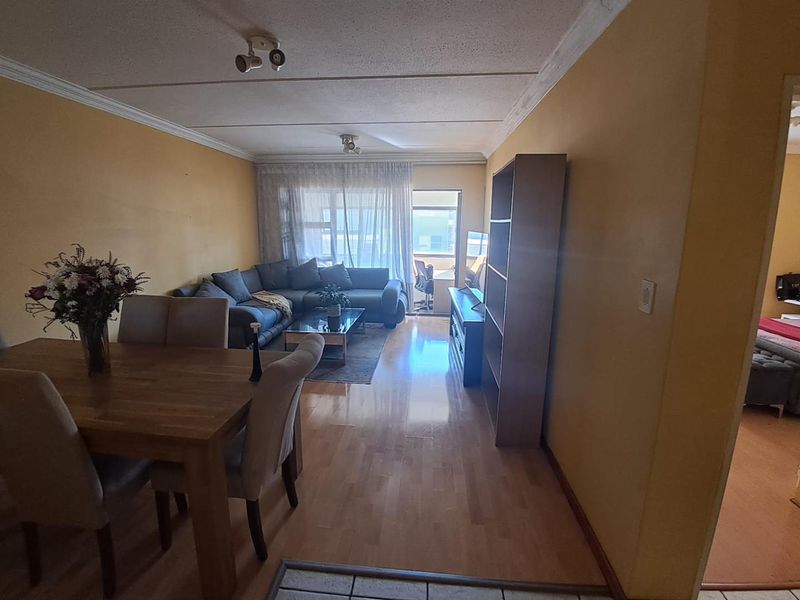 2 Bedroom Apartment to Rent! - Photo 1