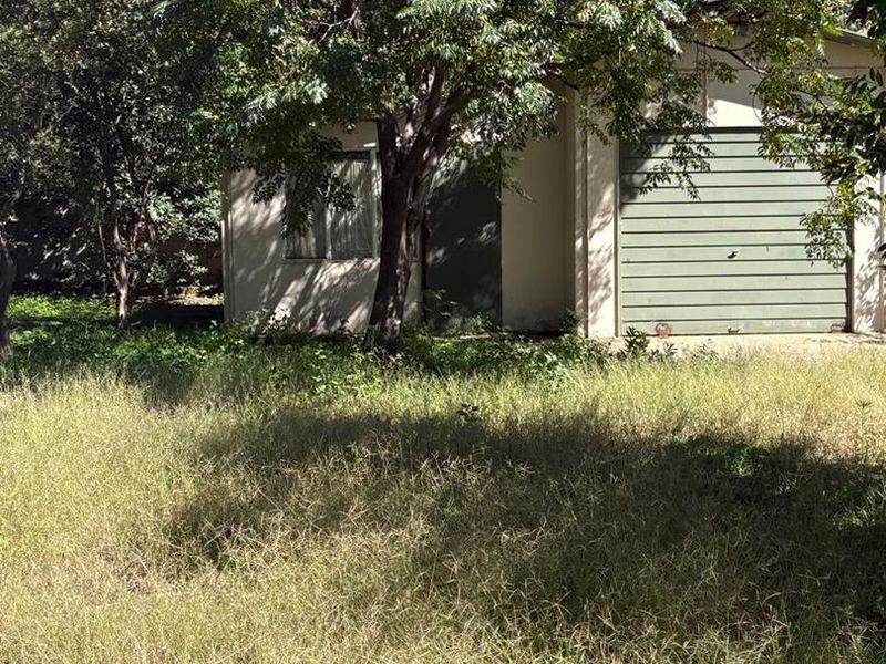 INCOME-GENERATING PROPERTY – PRIME LOCATION! An exceptional investment opportunity awaits! Exclusive Mandate. - Photo 4