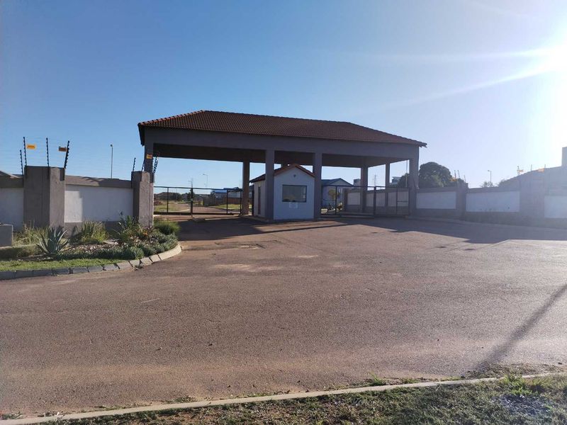 Come build your own house - Photo 2