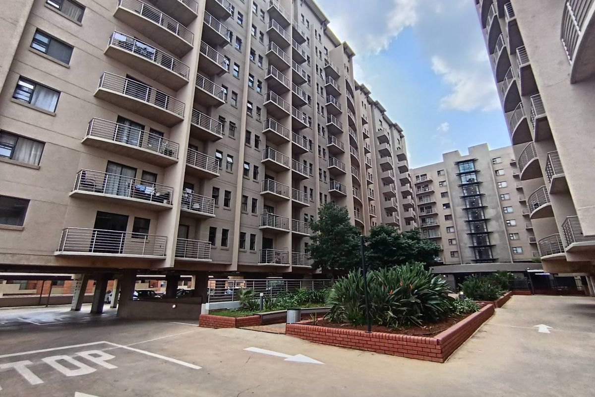 2 Bedroom to rent at Duncan Court - Photo 3