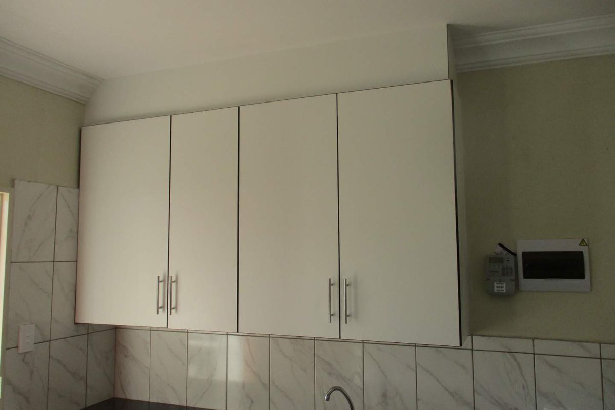 A 1 BEDROOM UNIT TO RENT IN CLAREMONT - Photo 4