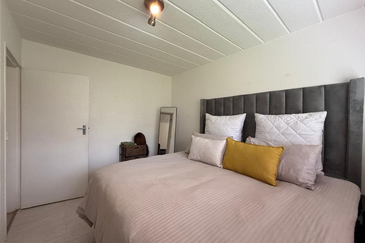 Stunning 2-Bedroom Apartment in the Heart of Morningside Hills - Sole Mandate - Photo 5