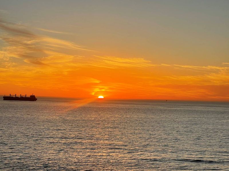 Prime Location for Home & Business! - Photo 2