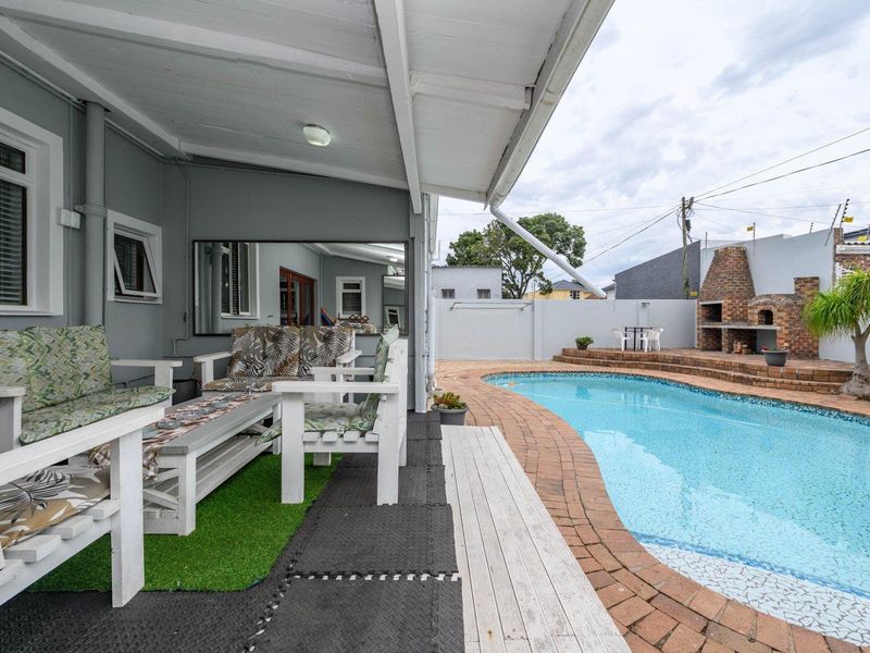 MILL PARK | ESTABLISHED AIRBNB + RENOVATED FLAT | - Photo 3