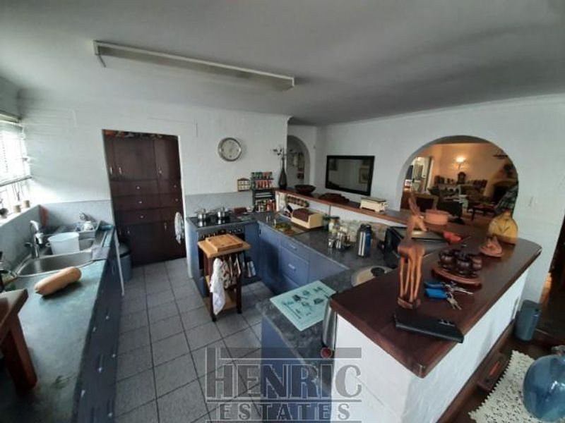 Cozy family Home with two Flats in Vineta for Sale - Photo 8