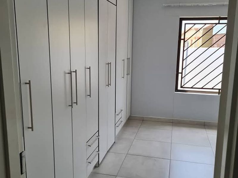 Step into this beautiful maintained and very neat family home, perfectly located in Extension 6, Okahandja. - Photo 6