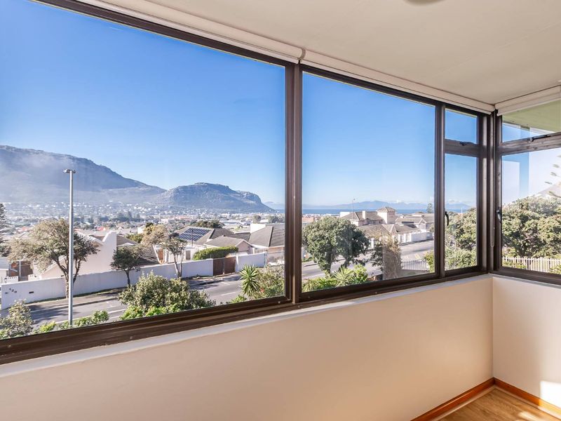 Spacious light and bright apartment with Sea and valley views - Photo 6