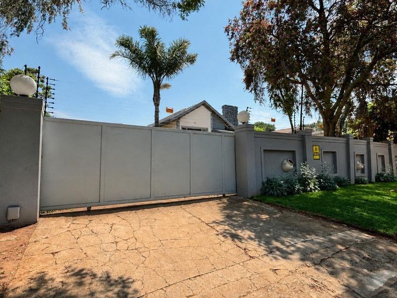2 Bedroom House to Rent in Edleen Kempton park - Photo 1