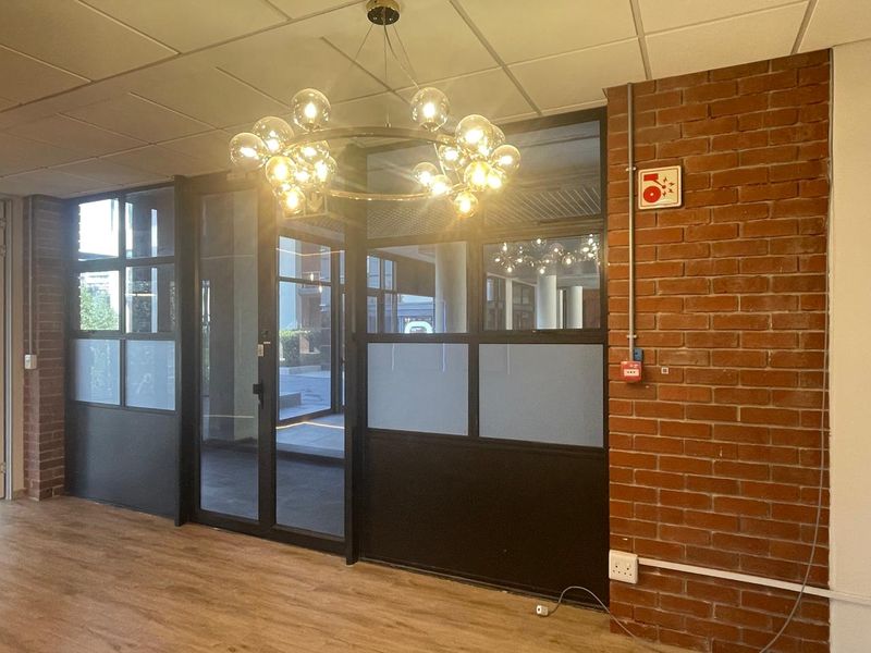 324m2 To Let - North Park Block D | Black River Park | Observatory - Photo 3