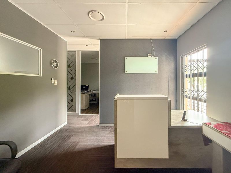 Office for Sale – Prime 87 m2 Unit in Lombardy Business Park - Photo 6