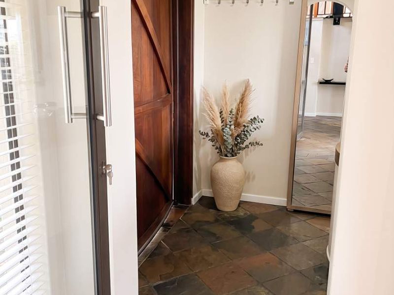 4 Bedroom House TO LET in Ludwigsdorf - Photo 7