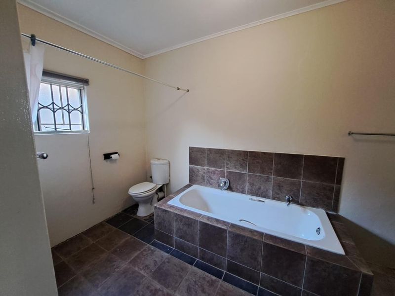 Charming Garden Cottage to Let in Benoni Orchids - Photo 8