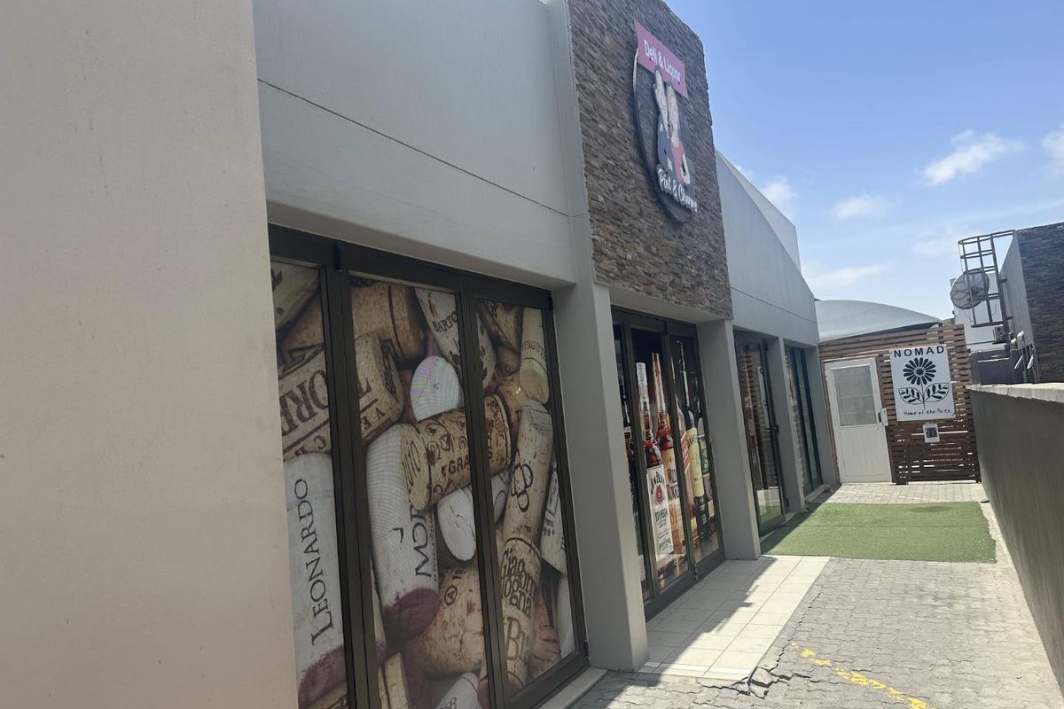 Commercial Building FOR SALE or TO LET Centre of Swakopmund - Photo 4