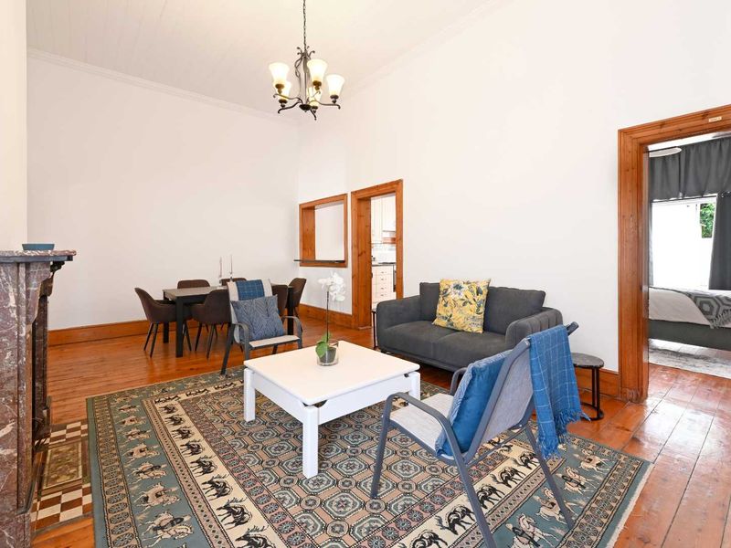 Charming Victorian Semi for Sale! - Photo 7