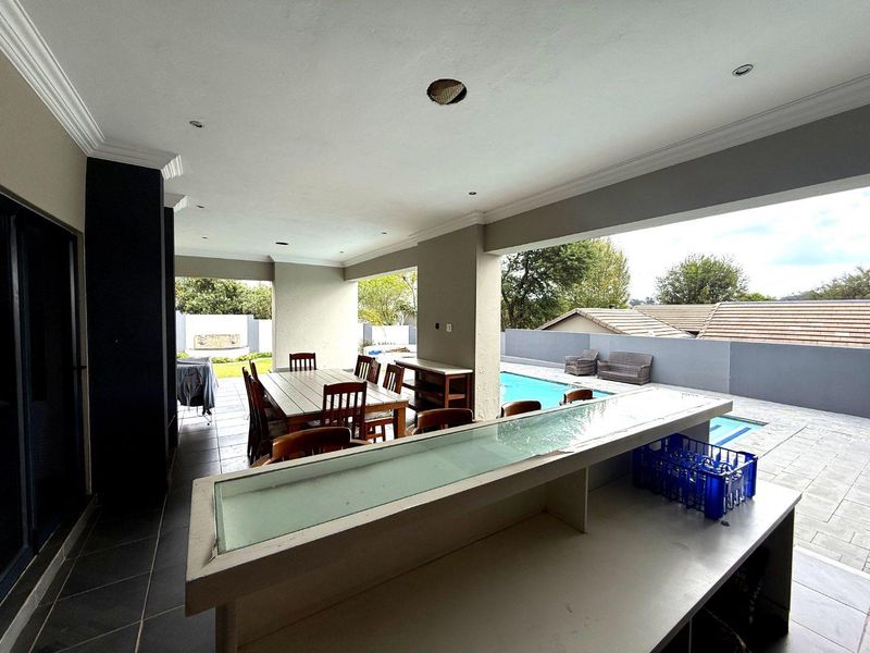 Golf Estate Living at its best - Designed for family and Entertaining - Photo 7